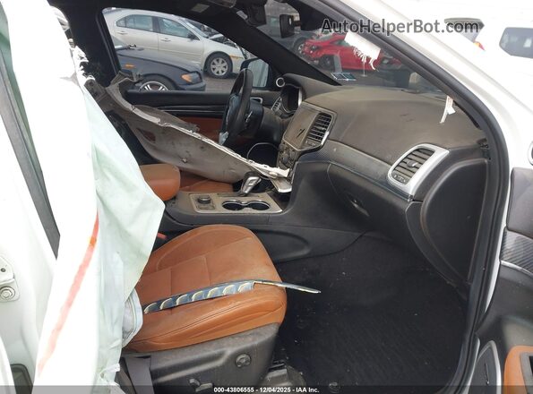 1C4RJFDJ3LC213117 2020 JEEP GRAND CHEROKEE White Widok wnętrza z przodu