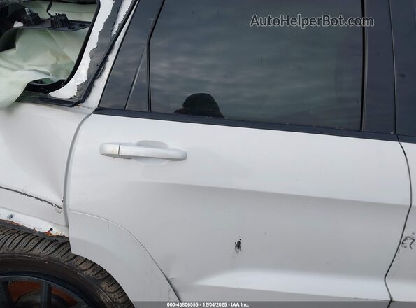 1C4RJFDJ3LC213117 2020 JEEP GRAND CHEROKEE White Widok naklejki z numerem VIN