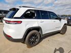 2025 Jeep Grand Cherokee Laredo Белый vin: 1C4RJGAG5SC306945