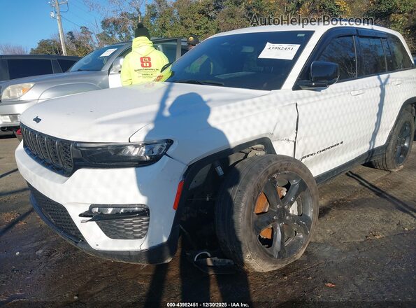 1C4RJHBG7RC165293 2024 JEEP GRAND CHEROKEE White Widok z przodu