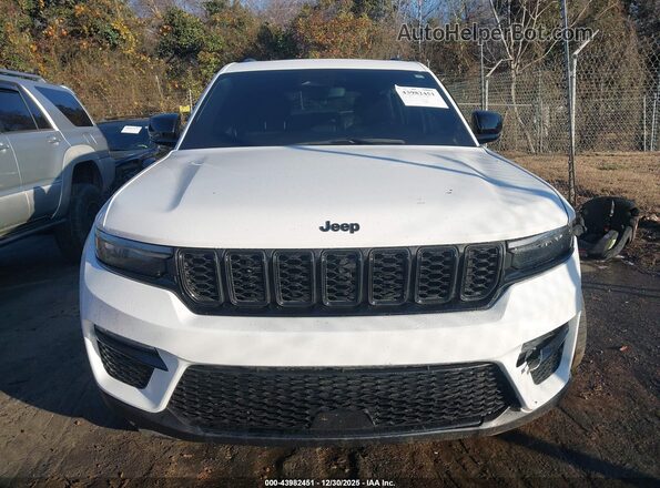 1C4RJHBG7RC165293 2024 JEEP GRAND CHEROKEE White Widok deski rozdzielczej