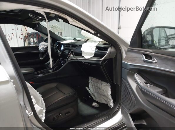 1C4RJHBG9SC272562 2025 JEEP GRAND CHEROKEE Silver Vista interior delantera