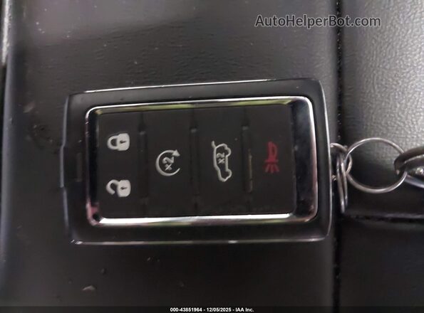 1C4RJHBG9SC272562 2025 JEEP GRAND CHEROKEE Silver Vista del salpicadero