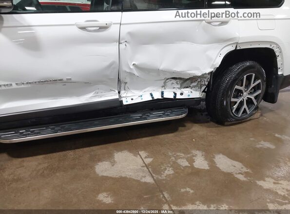 1C4RJKBG9R8539886 2024 JEEP GRAND CHEROKEE L Белый Вид спереди