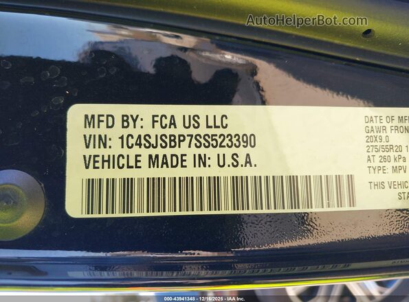 1C4SJSBP7SS523390 2025 JEEP WAGONEER L Черный Вид подкапотного пространства