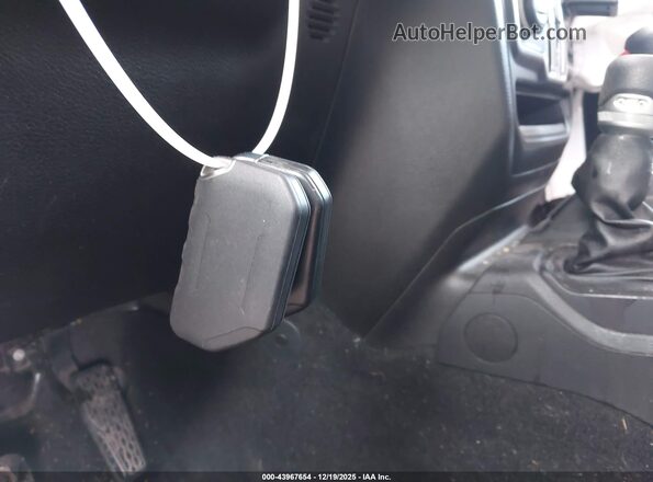 1C6HJTAG0ML597062 2021 JEEP GLADIATOR Белый Вид панели приборов