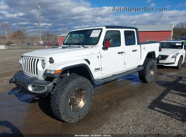1C6HJTAG0ML597062 2021 JEEP GLADIATOR Белый Передняя левая четверть