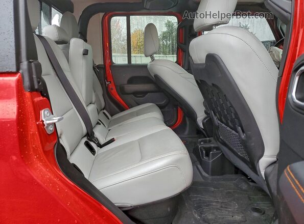 1C6JJTEG7ML538053 2021 JEEP GLADIATOR Красный Вид задней части салона