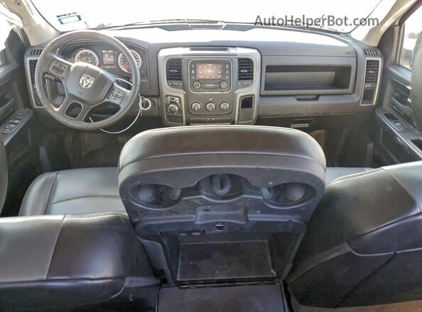 1C6RR6ST4MS564100 2021 RAM 1500 White Вид панелі приладів
