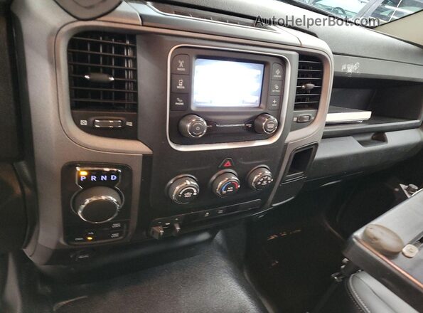 1C6RR7FG1PS524189 2023 RAM 1500 CLASSIC  Front right