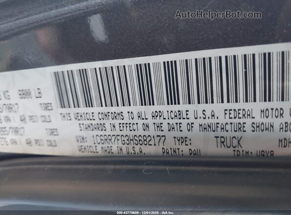 1C6RR7FG3HS682177 2017 RAM 1500 Серый Вид подкапотного пространства