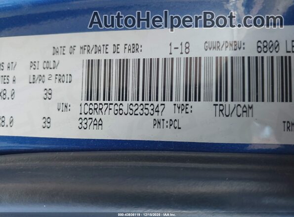 1C6RR7FG6JS235347 2018 RAM 1500 Blue ძრავის განყოფილების ხედი