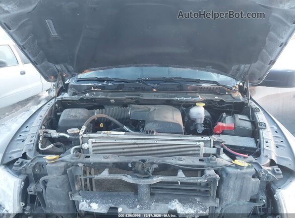 1C6RR7GG8RS149144 2024 RAM 1500 CLASSIC Gray Widok z tyłu