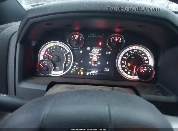 1C6RR7GG9MS536679 2021 RAM 1500 CLASSIC Blue Vista de los asientos traseros