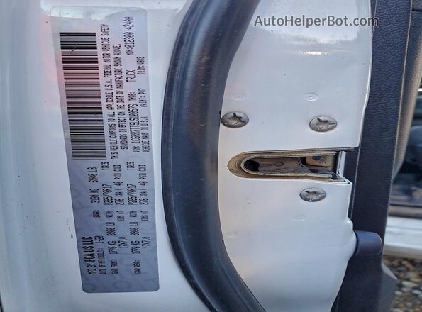 1C6RR7TT9LS100576 2020 RAM 1500 White Շարժիչի բաժամունքի տեսք