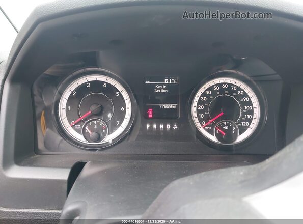 1C6RR7TTXMS520283 2021 RAM 1500 CLASSIC Белый Вид задних сидений