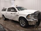 2017 Ram 1500 Laramie  4x4 6'4 Box White vin: 1C6RR7VT5HS627101