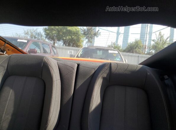1FA6P8CF5L5183929 2020 FORD MUSTANG Оранжевый Вид задних сидений
