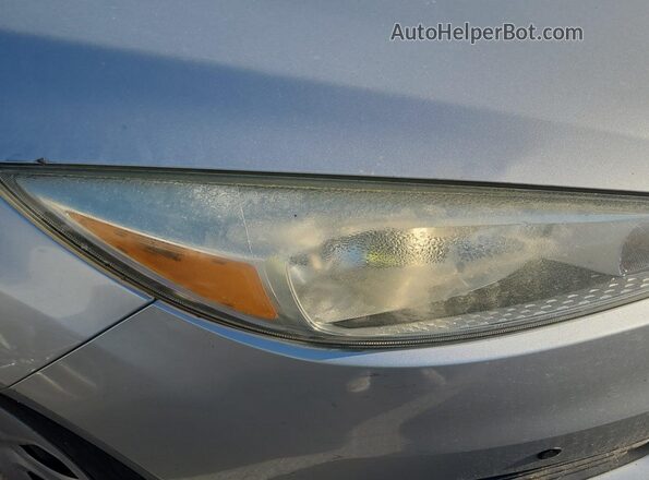 1FADP3E25GL370156 2016 FORD FOCUS  Widok z przodu
