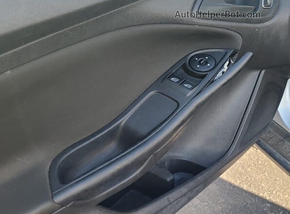 1FADP3E25GL370156 2016 FORD FOCUS  