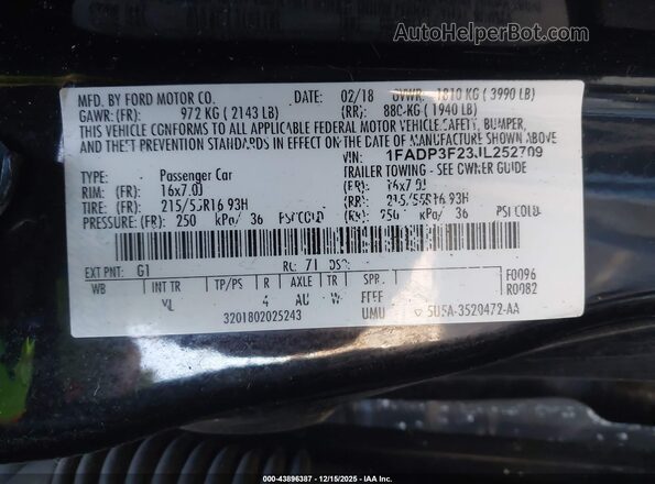 1FADP3F23JL252709 2018 FORD FOCUS Черный Вид подкапотного пространства