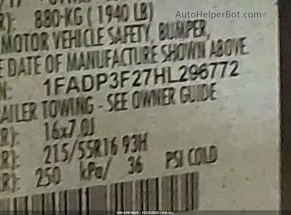 1FADP3F27HL296772 2017 FORD FOCUS Gray ძრავის განყოფილების ხედი