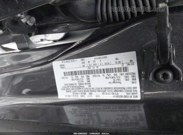 1FADP3K2XJL227831 2018 FORD FOCUS Gray Vista del compartimento del motor