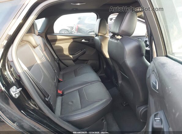 1FADP3L92GL390218 2016 FORD FOCUS ST Черный Вид наклейки с VIN-кодом