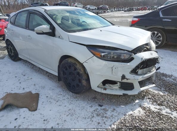 1FADP3L93HL298858 2017 FORD FOCUS ST Белый Передняя правая четверть