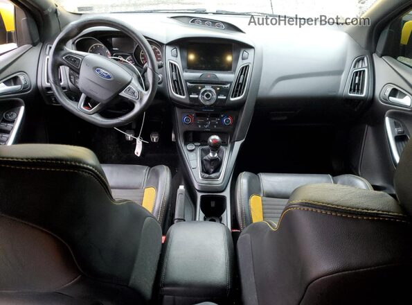 1FADP3L94HL307048 2017 FORD FOCUS Желтый Вид панели приборов