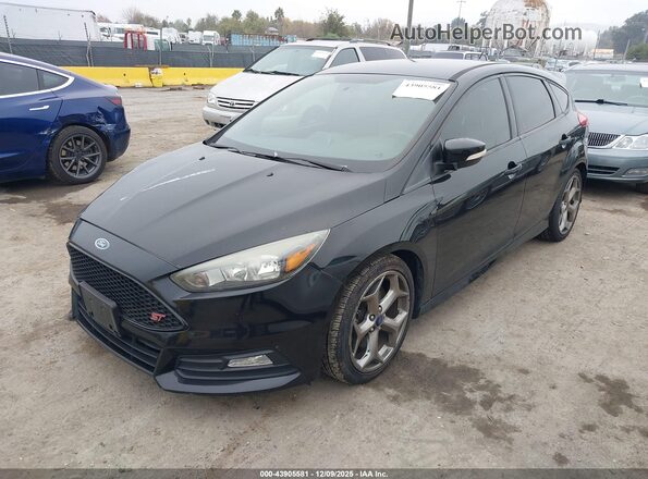 1FADP3L97HL246083 2017 FORD FOCUS ST Черный Передняя левая четверть