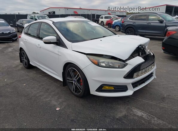 1FADP3L98HL276175 2017 FORD FOCUS ST Белый Передняя правая четверть