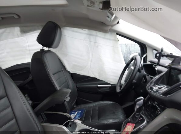 1FADP5CU5GL119766 2016 FORD C-MAX ENERGI Черный Вид салона спереди