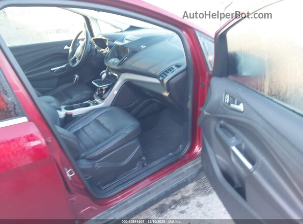 1FADP5CU8GL105263 2016 FORD C-MAX ENERGI Красный Вид салона спереди