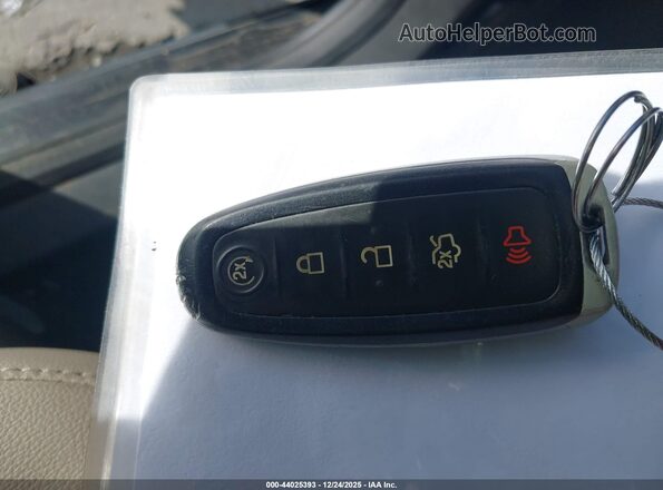 1FADP5FU7HL112640 2017 FORD C-MAX ENERGI Серый Вид панели приборов
