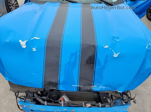 1FATP8UH1H5278790 2017 FORD MUSTANG Синий Вид задней части салона