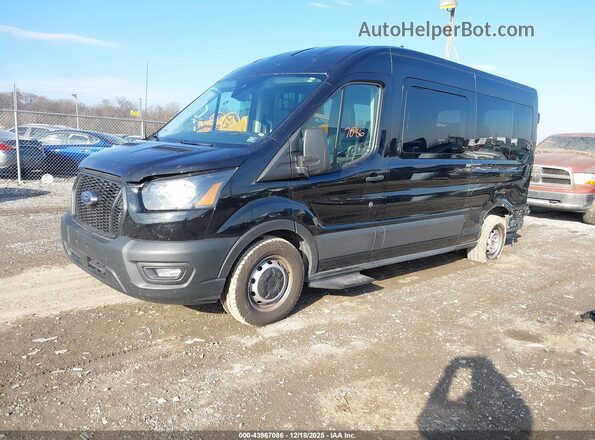 1FBAX2C86PKB37668 2023 FORD PASSENGER Black Przód lewy