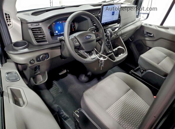 1FBAX2C87TKA08400 2026 FORD TRANSIT Black Вид панелі приладів