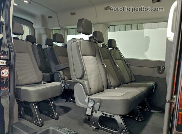 1FBAX2C87TKA08400 2026 FORD TRANSIT Black Вид задньої частини салону