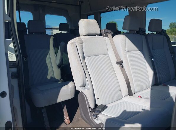 1FBAX2CM3KKA05392 2019 FORD TRANSIT-350 Белый Вид наклейки с VIN-кодом