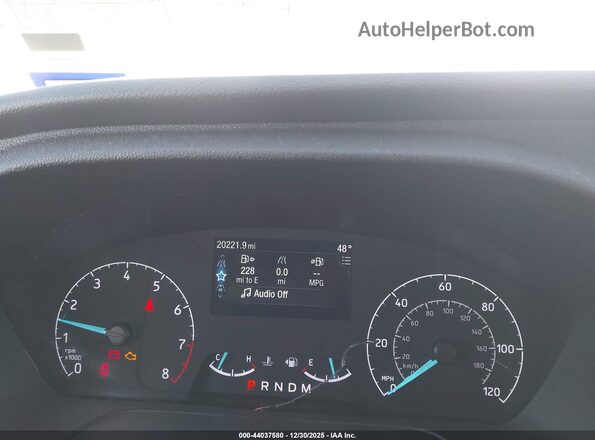 1FBAX2Y84RKA12759 2024 FORD PASSENGER White Вид задніх сидінь