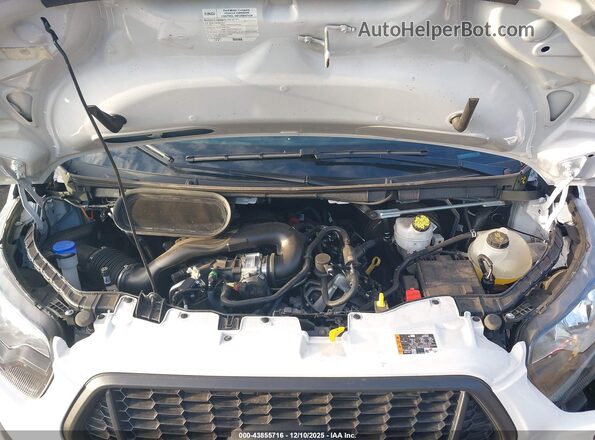 1FBAX2Y85RKB29878 2024 FORD PASSENGER White ძრავის განყოფილების ხედი
