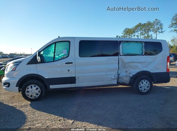 1FBAX2YG2PKB08085 2023 FORD PASSENGER White 360 interior view