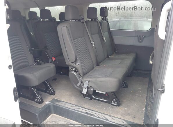 1FBZX2YM1JKA97225 2018 FORD TRANSIT-350 Белый Вид наклейки с VIN-кодом