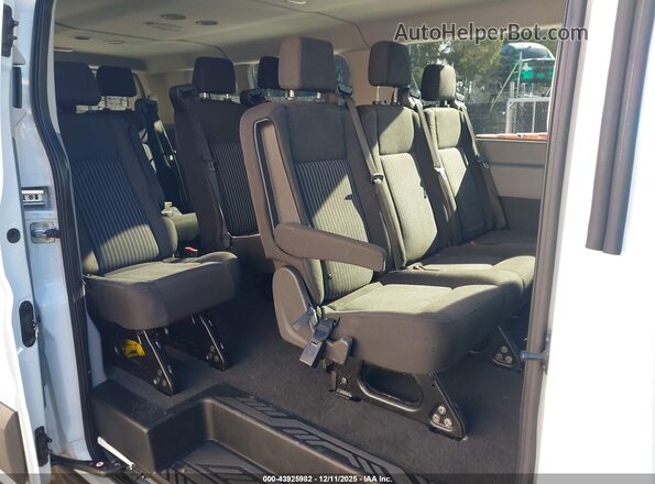 1FBZX2YMXJKB06357 2018 FORD TRANSIT-350 White Widok naklejki z numerem VIN