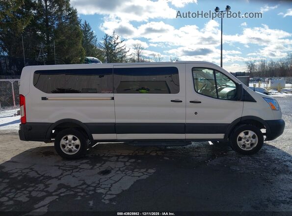 1FBZX2YMXJKB06357 2018 FORD TRANSIT-350 White Widok wnętrza z tyłu