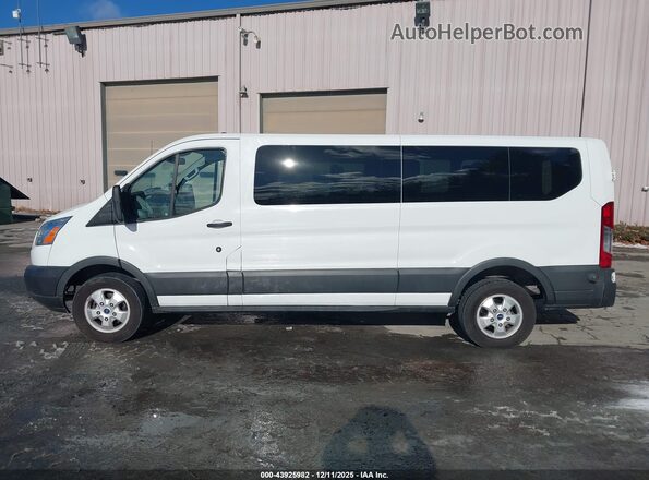 1FBZX2YMXJKB06357 2018 FORD TRANSIT-350 White Widok wnętrza 360 stopni