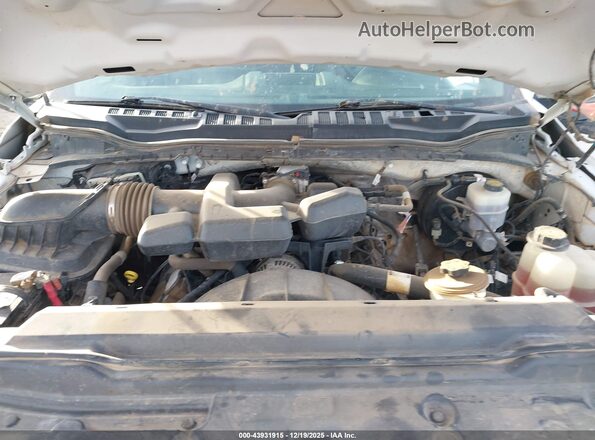 1FDBF2B68JEC12391 2018 FORD F-250 Белый Вид сзади
