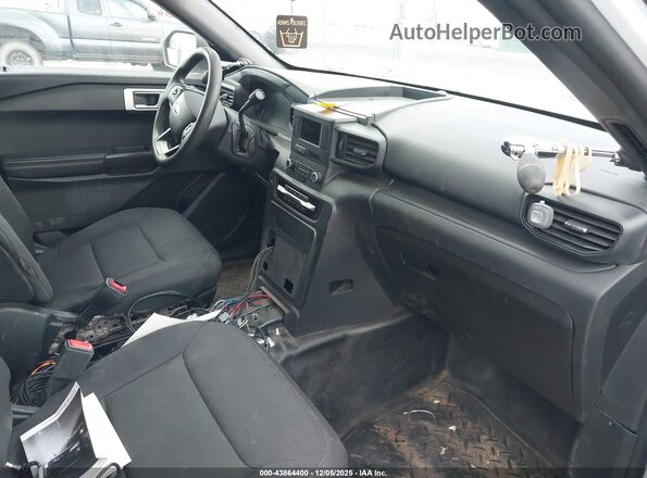 1FM5K8AB0LGA71687 2020 FORD POLICE INTERCEPTOR White Widok wnętrza z przodu