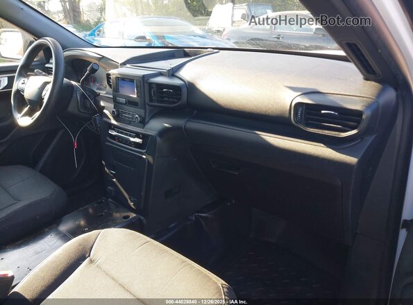 1FM5K8AB2LGA72288 2020 FORD POLICE INTERCEPTOR White Front interior view